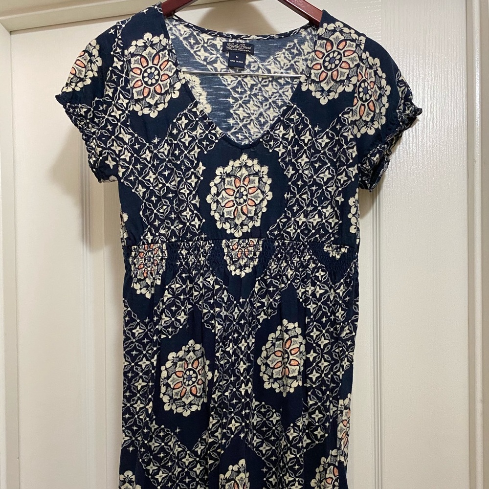 Lucky Brand women’s size medium v-neck dress